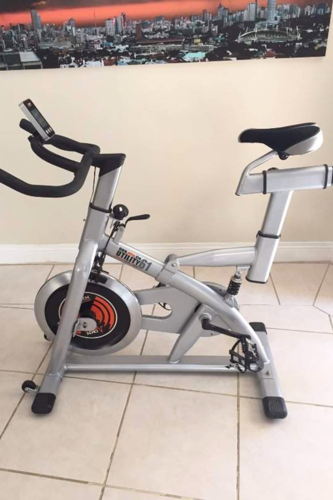 spinning bike (356 534.jpg